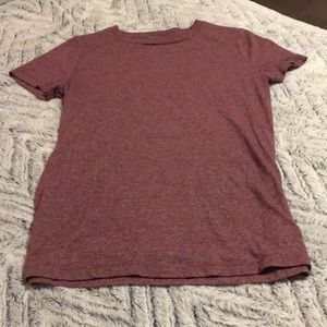Maroon short sleeved tee shirt